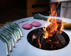 Grillfürst Feuerplatte - Feuerstelle Mit 6 Mm Edelstahl Grillplatte Mit Grillrost -GrillProfi Werkstatt Grillfuerst Feuerplatte Gemuese Burger