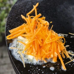 OFYR Grill Feuerplatte Classic Storage Black 85 -GrillProfi Werkstatt Ofyr Grill Stahl Feuerplatte Patina Antihaft