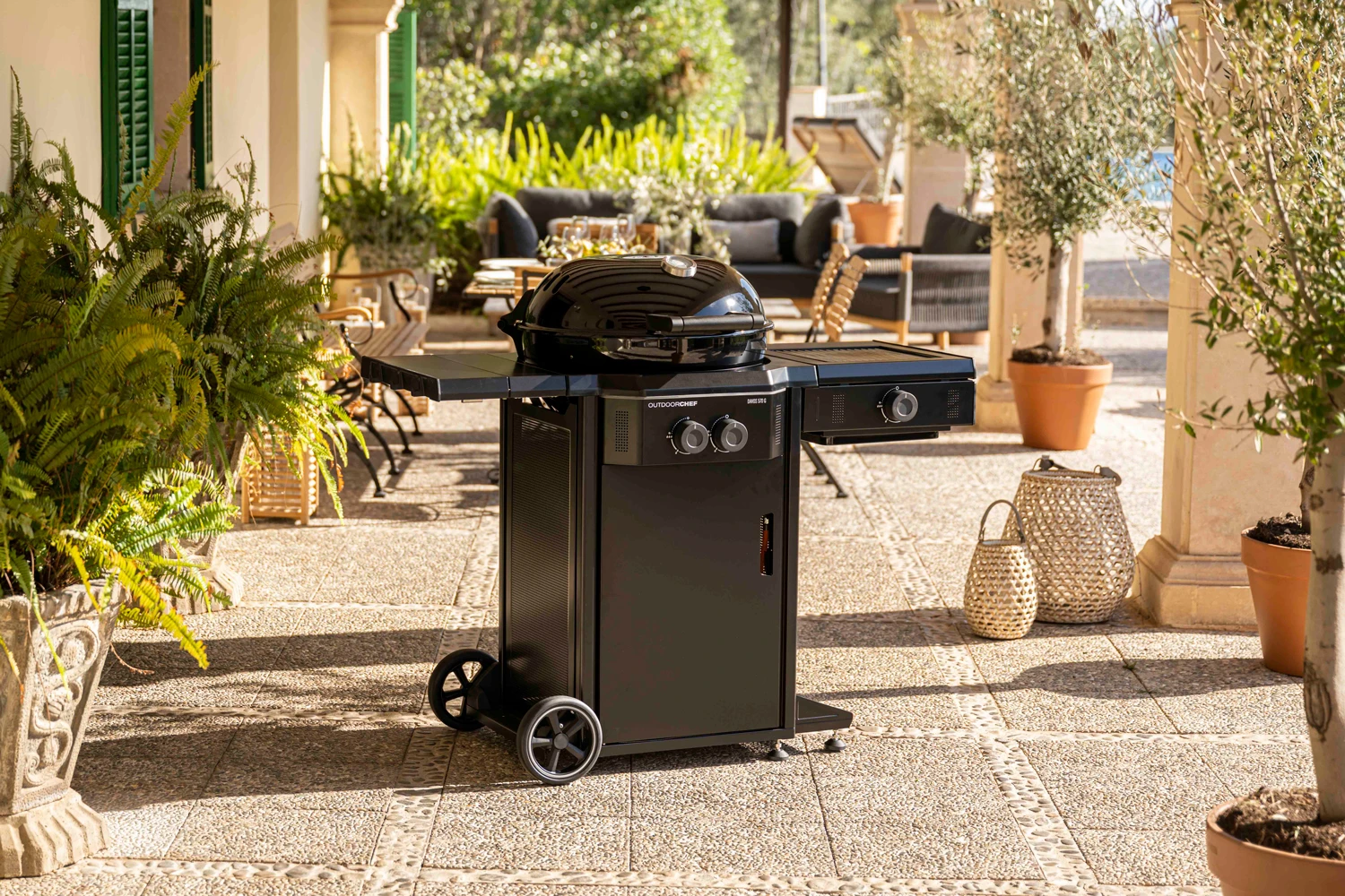 Outdoorchef Gas Kugelgrill Davos 570G Pro Mit Blazing Zone (Infrarotbrenner) & Abdeckhaube 9 Outdoorchef Gas Kugelgrill Davos 570G Pro Mit Blazing Zone (Infrarotbrenner) & Abdeckhaube – Bild 7