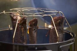 Rösle Watersmoker No. 1 F50-S Räucherofen Inkl. Abdeckhaube 21 Rösle Watersmoker No. 1 F50-S Räucherofen Inkl. Abdeckhaube -GrillProfi Werkstatt Roesle Smoker No 1 F50 S 25009 8