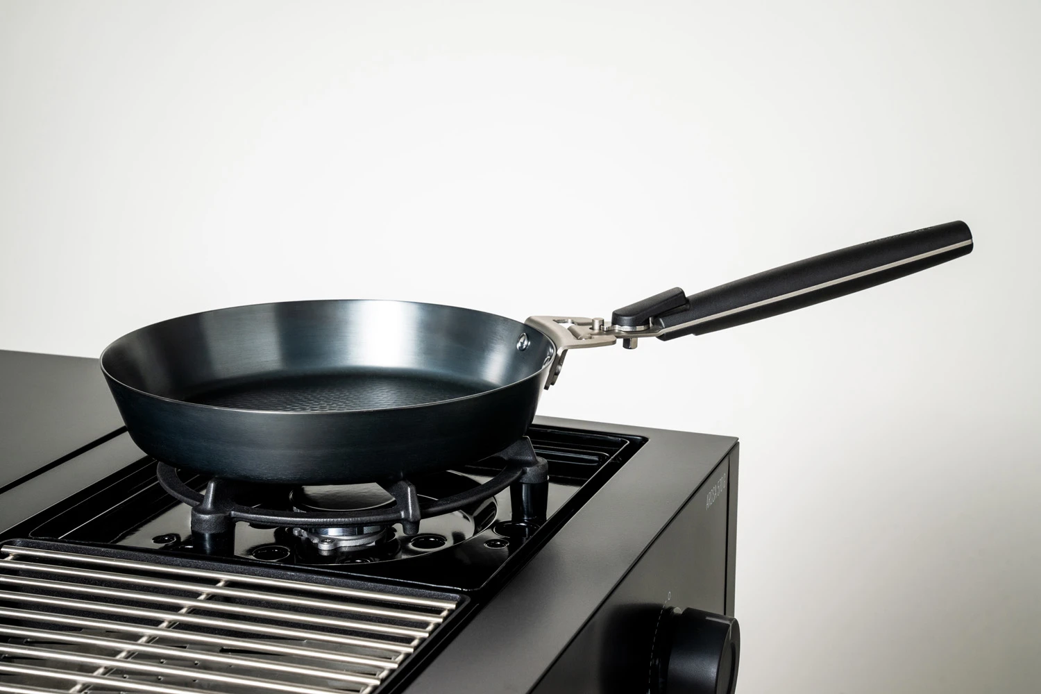 Outdoorchef Carbonstahl Pfanne Ø 24 Cm 9 Outdoorchef Carbonstahl Pfanne Ø 24 Cm – Bild 7