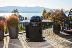Outdoorchef Gas Kugelgrill Davos 570 G Pro Mit Blazing Zone (Infrarotbrenner) & 11kg Gasflaschen Kit -GrillProfi Werkstatt outdoorchef davos 570 g pro blazing zone 11 kilo gasflasche