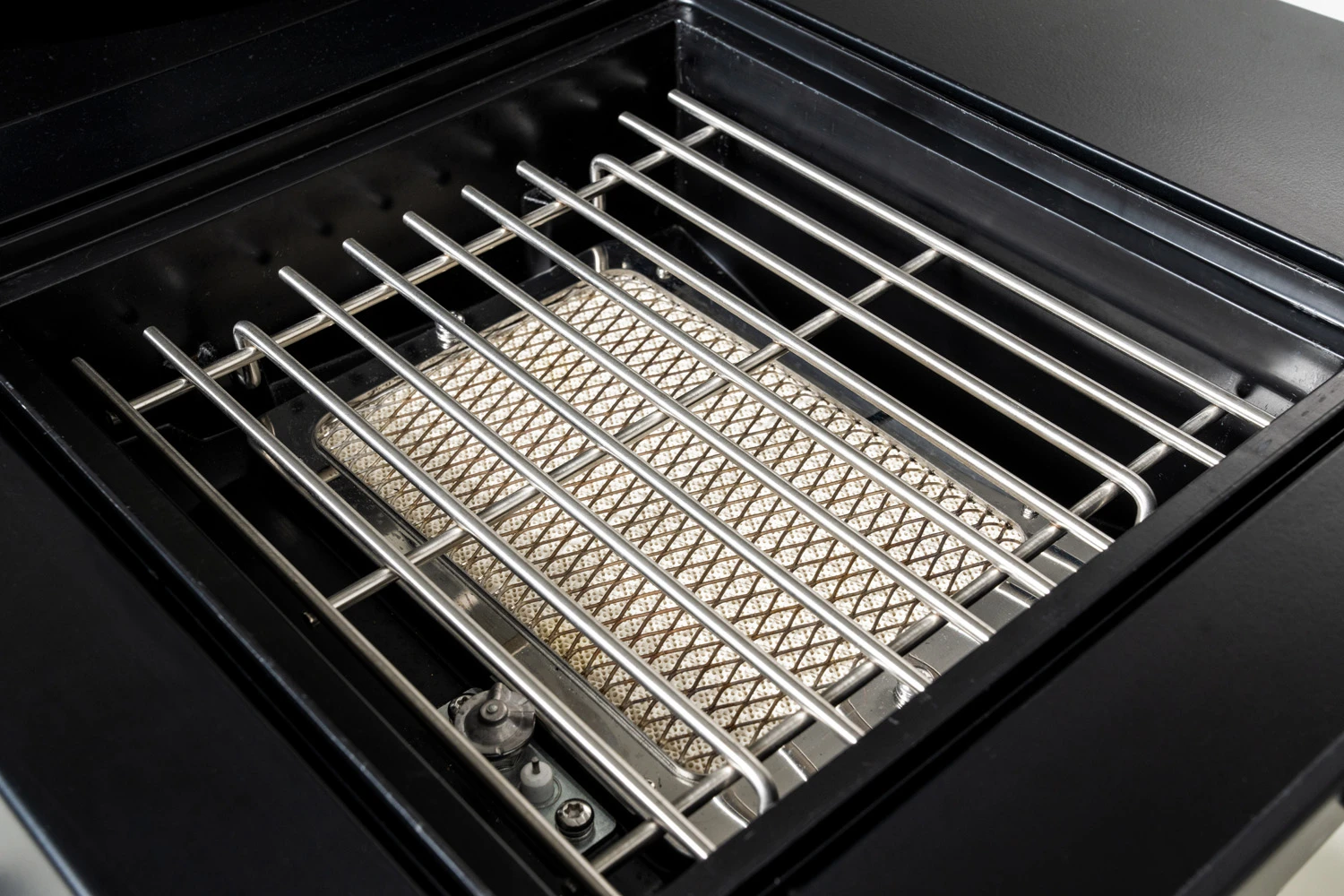 Outdoorchef Gas Kugelgrill Davos 570G Pro Mit Blazing Zone (Infrarotbrenner) & Abdeckhaube 16 Outdoorchef Gas Kugelgrill Davos 570G Pro Mit Blazing Zone (Infrarotbrenner) & Abdeckhaube – Bild 14